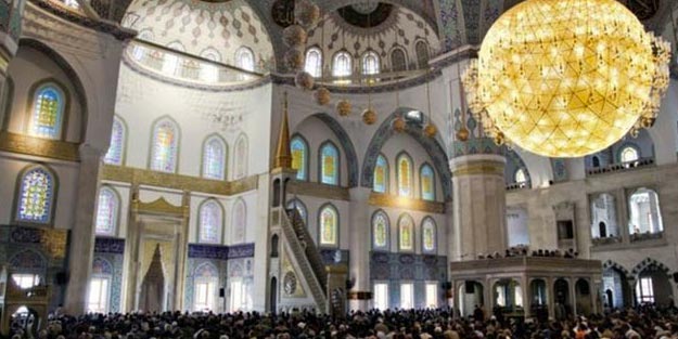 Oruç tutmayan teravih kılabilir mi?