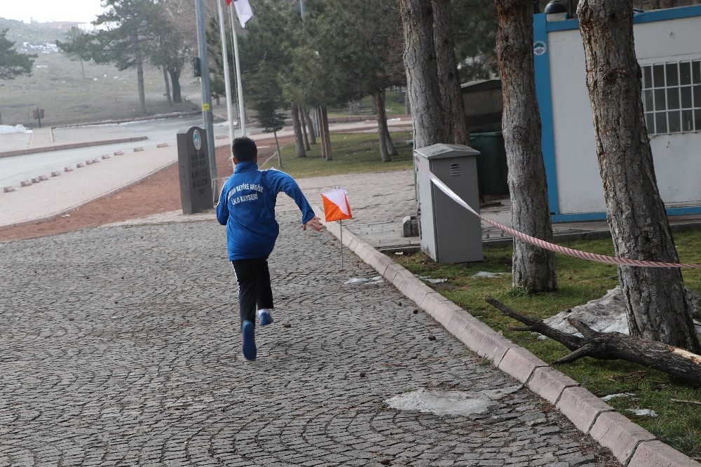 Oryantiring Analig İl Seçmesi sona erdi 