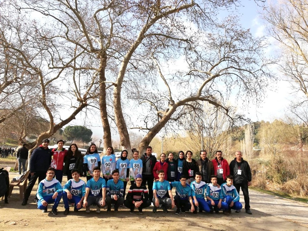 Oryantiring’in kalbi Salihli’de attı 