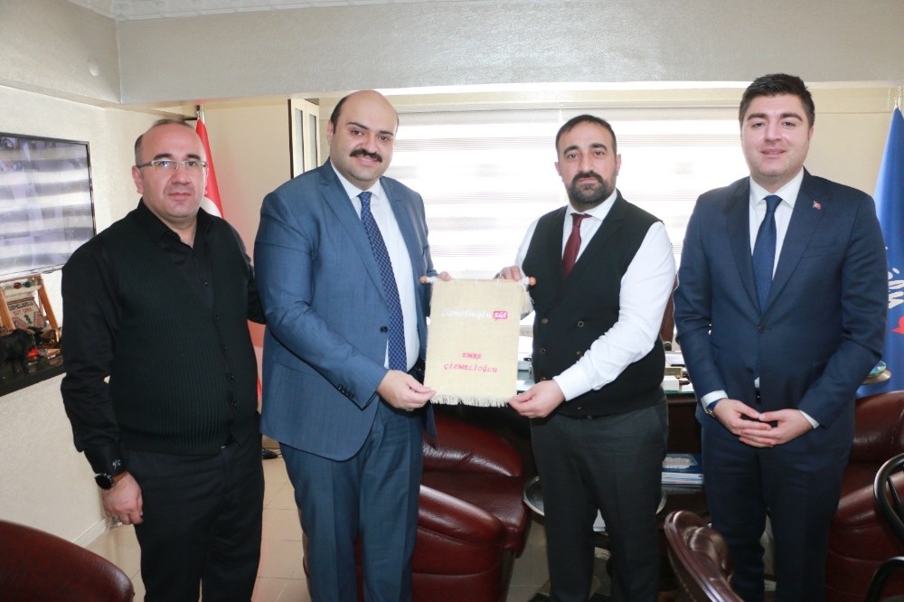 OSB esnafına Başkan Orhan jesti 