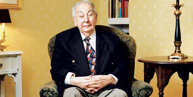 Osman Bayezid Osmanoğlu vefat etti