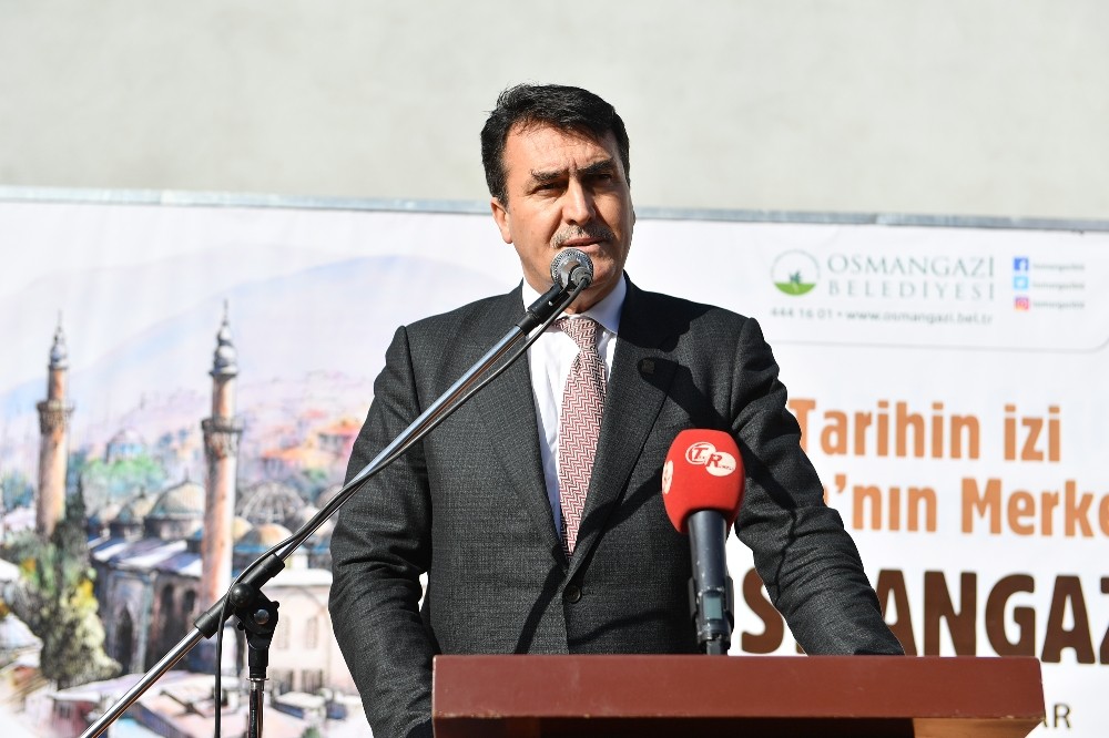 Osmangazi Belediyesi camilere hizmeti sürdürüyor 