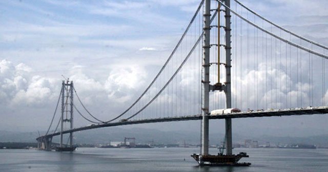 Osmangazi Köprüsü açılmadan geçiş ücreti 90 TL'ye indi