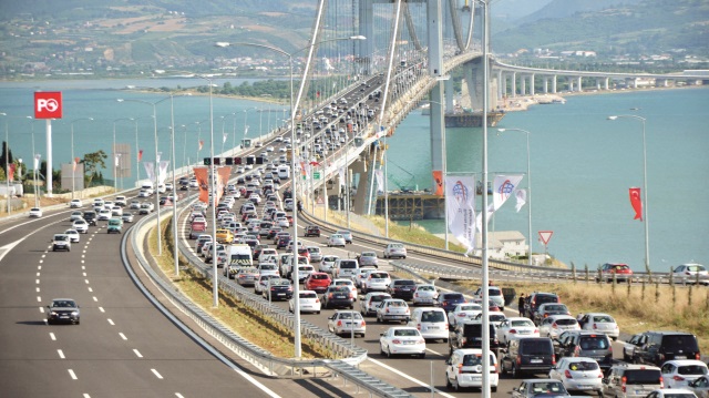 Osmangazi Köprüsü’nden rekor geçiş