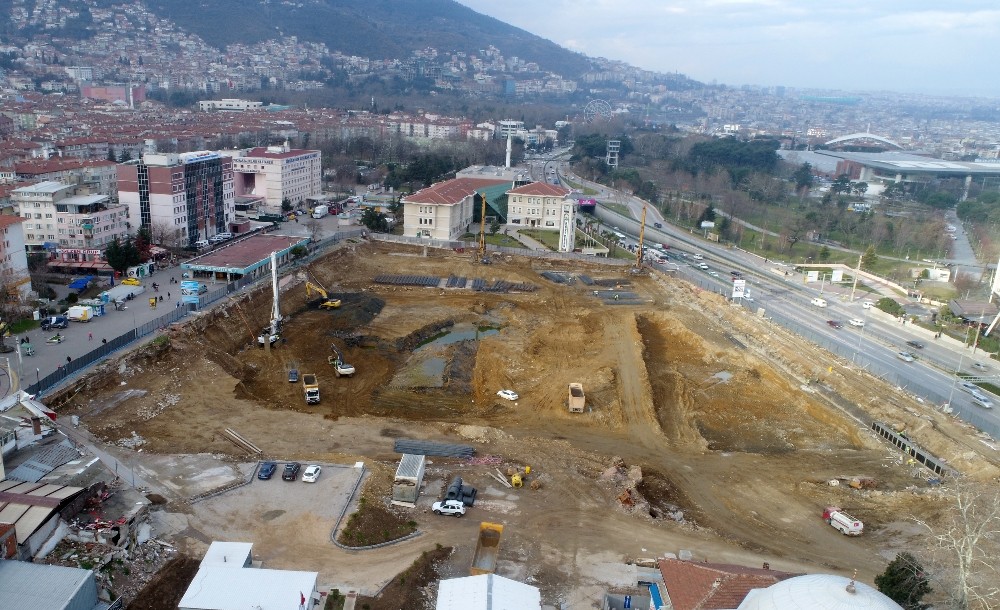 Osmangazi Meydanı’na ’Yıldırım’ ziyaret 