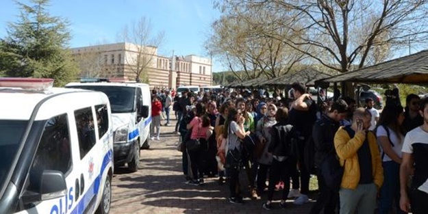 Üniversitede katliam! Olay yerinden ilk görüntüler