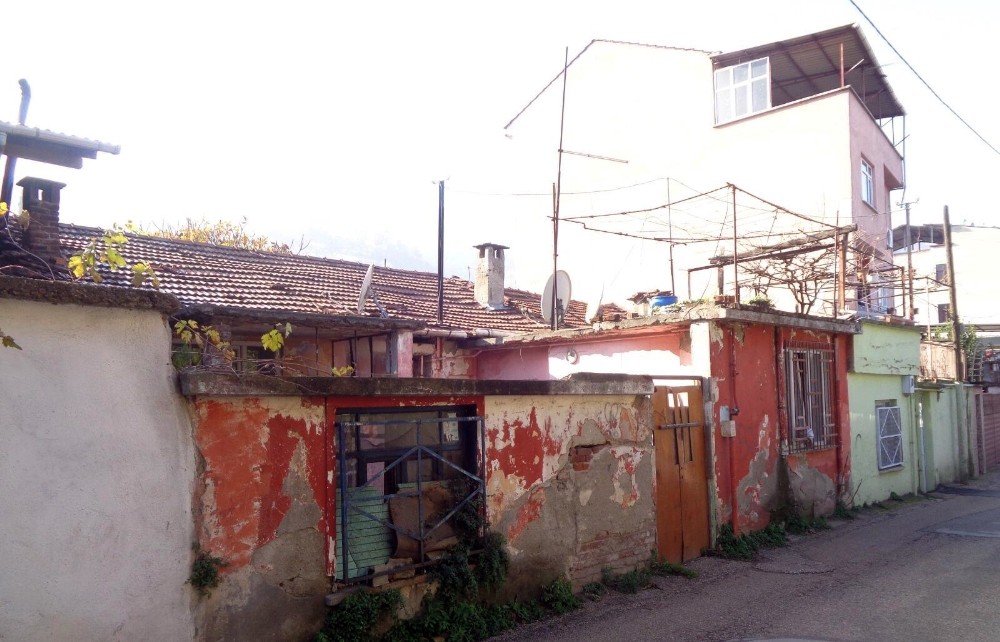Osmangazi’de Metruk Bina Seferberliği 