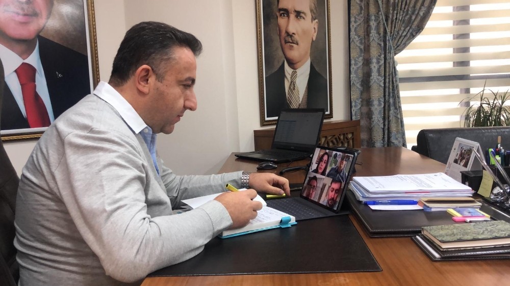 Osmangazi’de video konferanslı korona virüs toplantısı 