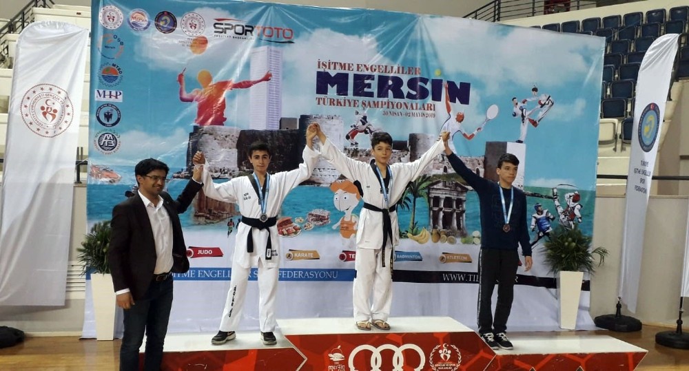 Osmangazili sporcular engel tanımıyor 