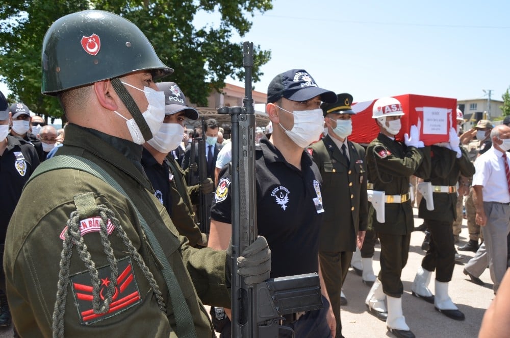 Osmaniye, şehidini sonsuzluğa uğurladı 