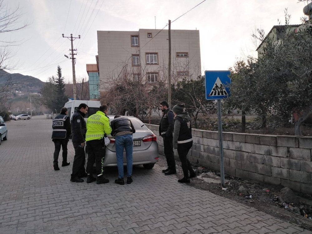 Osmaniye’de hava destekli uyuşturucu operasyonu: 13 gözaltı 