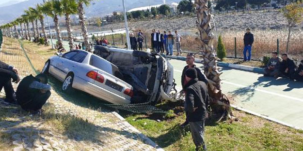 Osmaniye'de iki otomobil çarpıştı: 7 yaralı