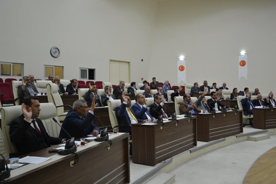 Osmaniye’de ilçe özel idare müdürlükleri kapatıldı 