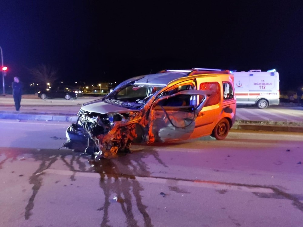 Osmaniye’de ki feci kazada ölü sayısı 2’ye çıktı 