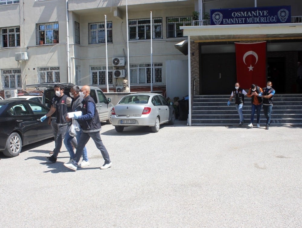 Osmaniye’de uyuşturucu operasyonu: 7 gözaltı 