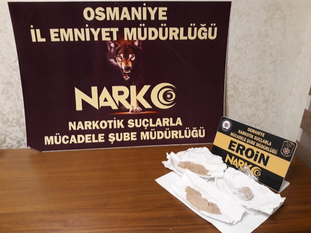 Osmaniye’de uyuşturucu operasyonunda 4 gözaltı 