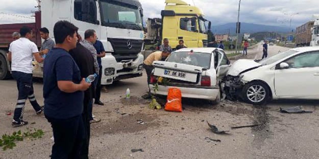 Osmaniye'de zincirleme kaza! Çok sayıda yaralı var