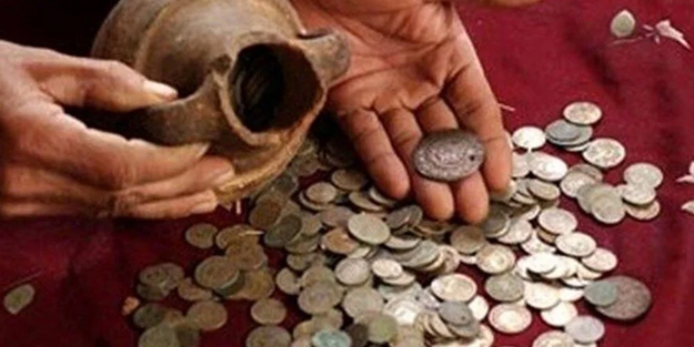 Osmanlı padişahlarına ait Osmanlı paraları internette satışta!