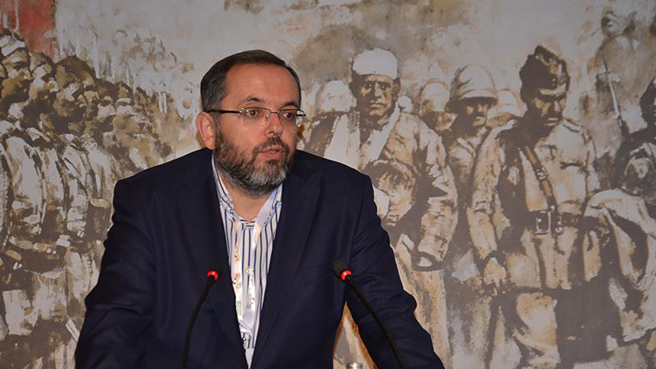 Osmanlı’da ‘Kürdistan vilayeti yoktu’ diyen Erhan Afyoncu'ya eski Ak Parti milletvekilinden tepki: Doğruyu söylemiyorsun!