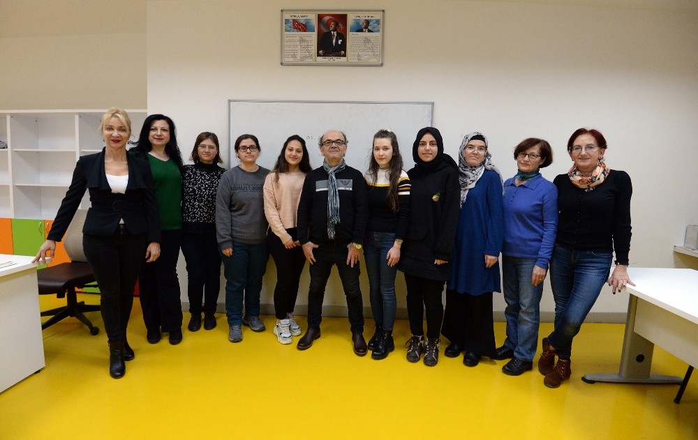 OSMEK dünya dilini öğretiyor 
