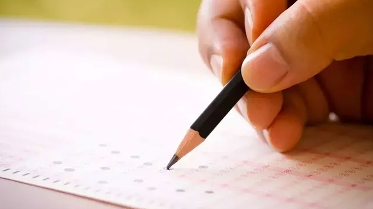 ÖSYM duyurdu! EKPSS sonuçları belli oldu