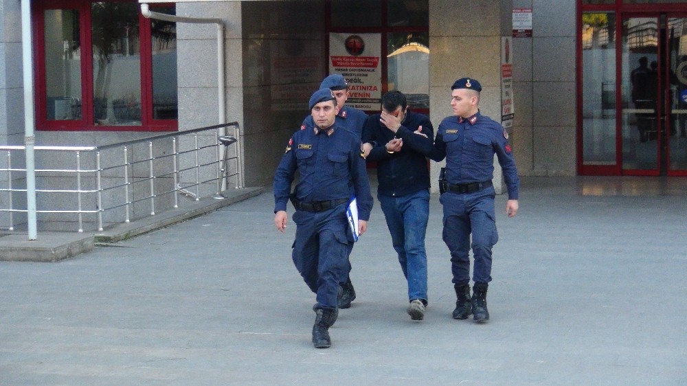 Otel çalışanı, müşterinin 6 bin eurosunu çaldı 