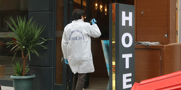 Otel odasında korkunç manzara