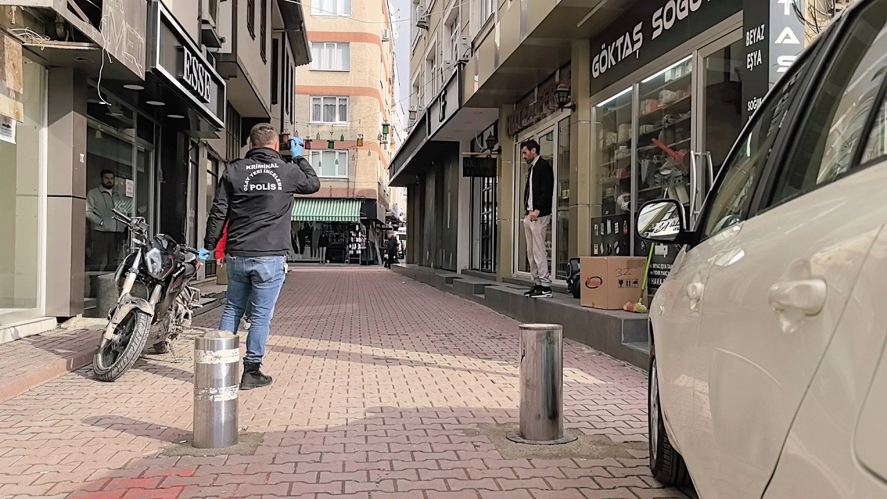 Otel odasında şüpheli ölüm