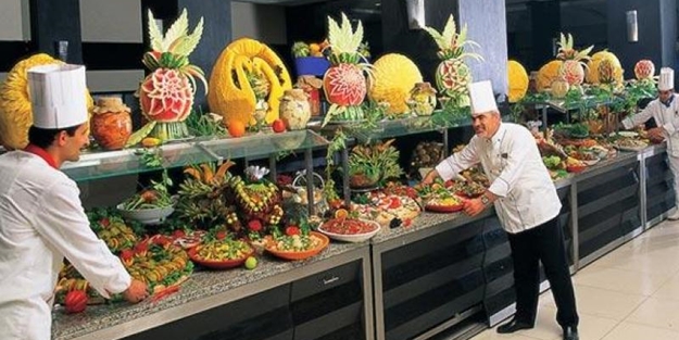 Otelde çalışan aşçının kan donduran itirafları!