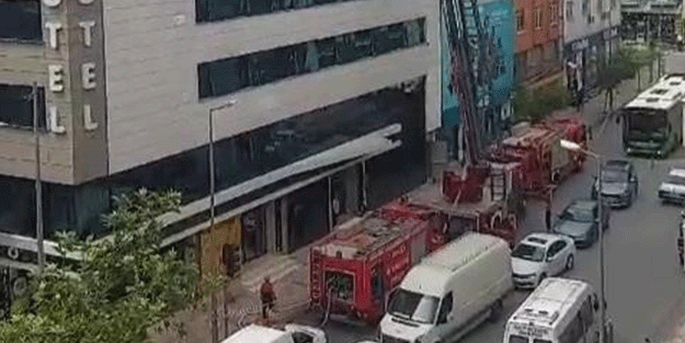 Otelde yangın paniği