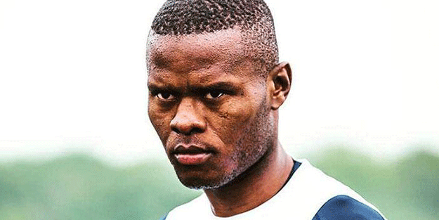 Oteli bastılar! Samatta rehin alındı