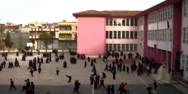 Otizmli çocukları yuhalatan muhtarın skandal seçim vaadi ortaya çıktı