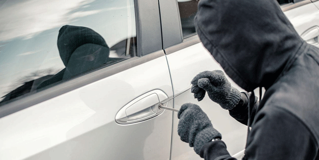 Oto hırsızları görünce yolunu değiştiriyor! İşte asla çalamadıkları 15 otomobil