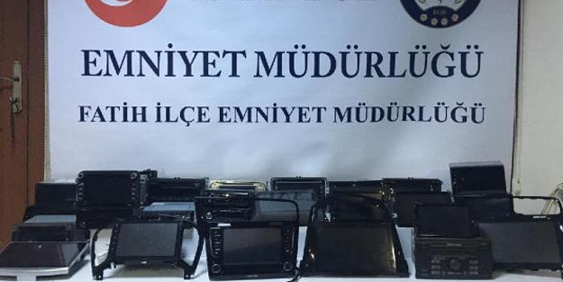 Oto teybi hırsızları operasyonla yakalandı