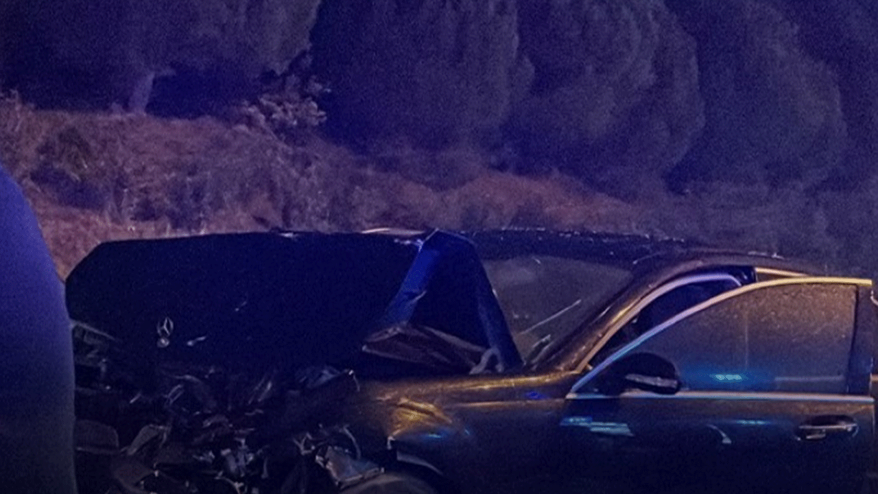 Otobanda zincirleme kaza: Çok sayıda araç birbirine girdi!