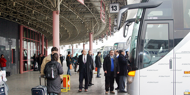 'Otobüs fiyatlarına zam yok' demişti! Bir hafta geçmeden geri adım attı