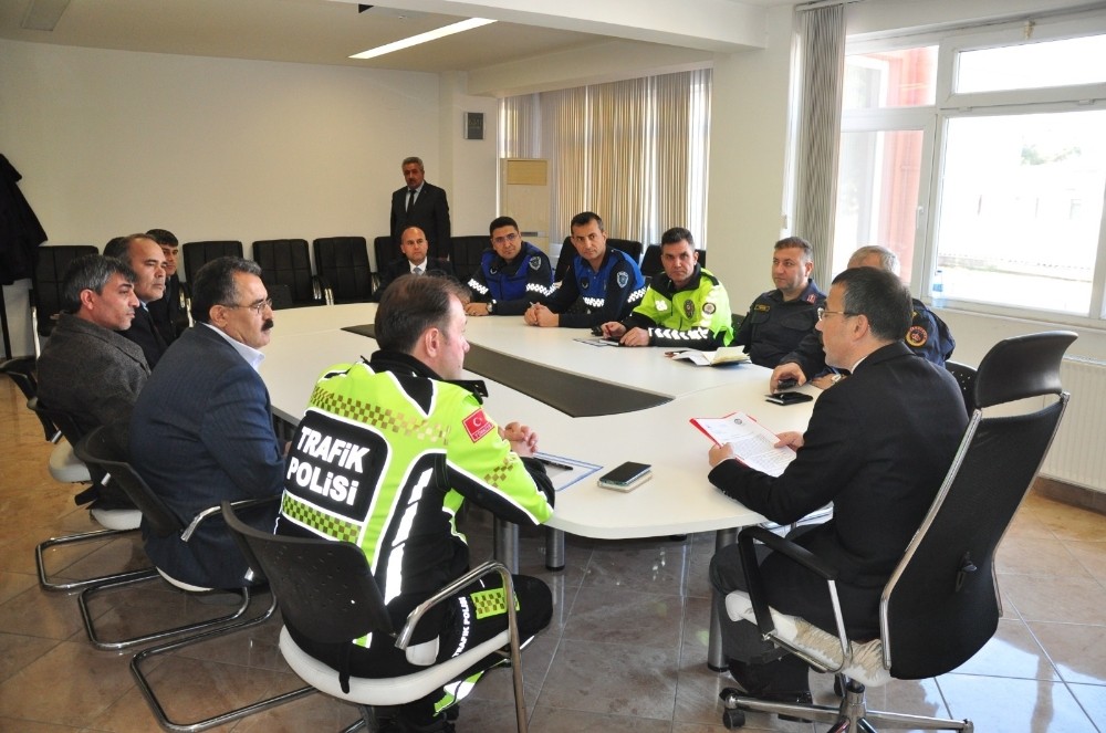 Otobüs kazaları ve alınacak önlemler ele alındı 