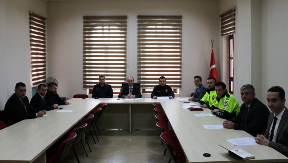 Otobüs kazalarını önleme toplantısı yapıldı 