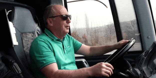 Otobüs kullanan Muharrem İnce, kural tanımadı!