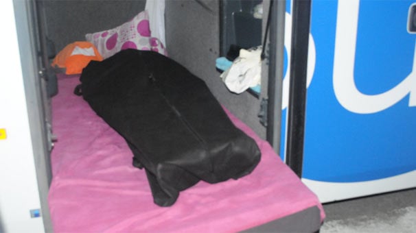 Otobüs şoförü aracın dinlenme bölümünde ölü bulundu