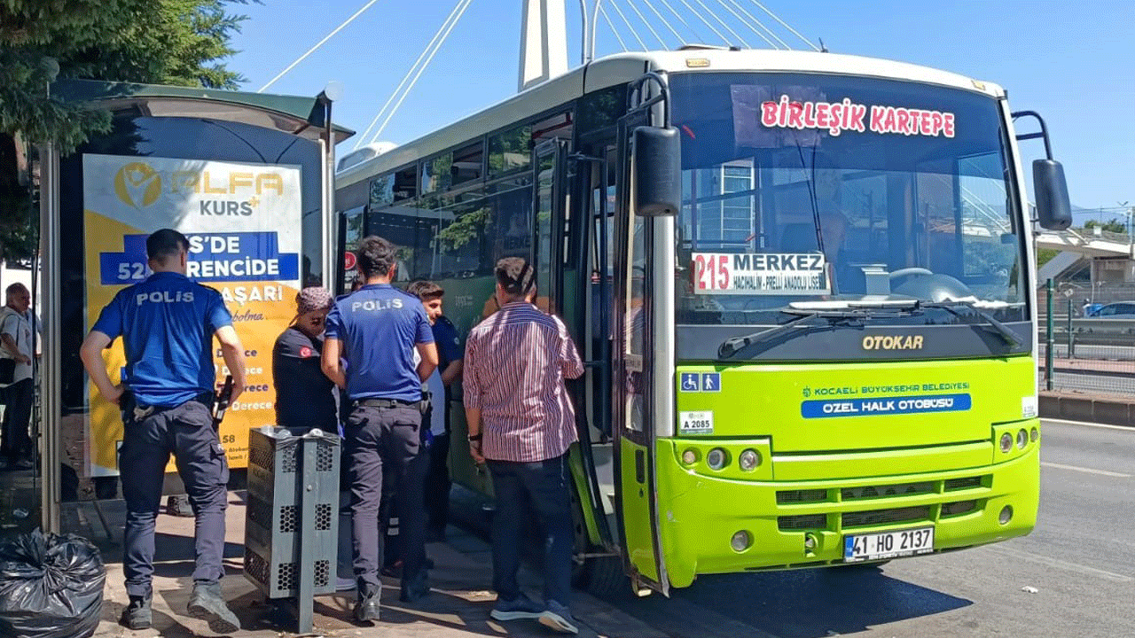 Otobüs şoförü Kocaeli'yi karıştırdı: Yolcuyu demir sopa ile kovaladı, polise direnip bıçağı boynuna dayadı!