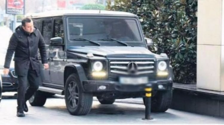 Otobüs şoförüyle tartışan Burak Yılmaz bu kez kaza yaptı