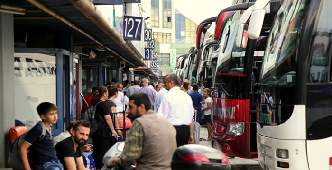 Otobüs terminallerinde Kurban Bayramı yoğunluğu yaşanıyor