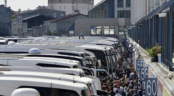 Otobüsle uçakla seyahat etmek yasak mı? Özel araçla ...