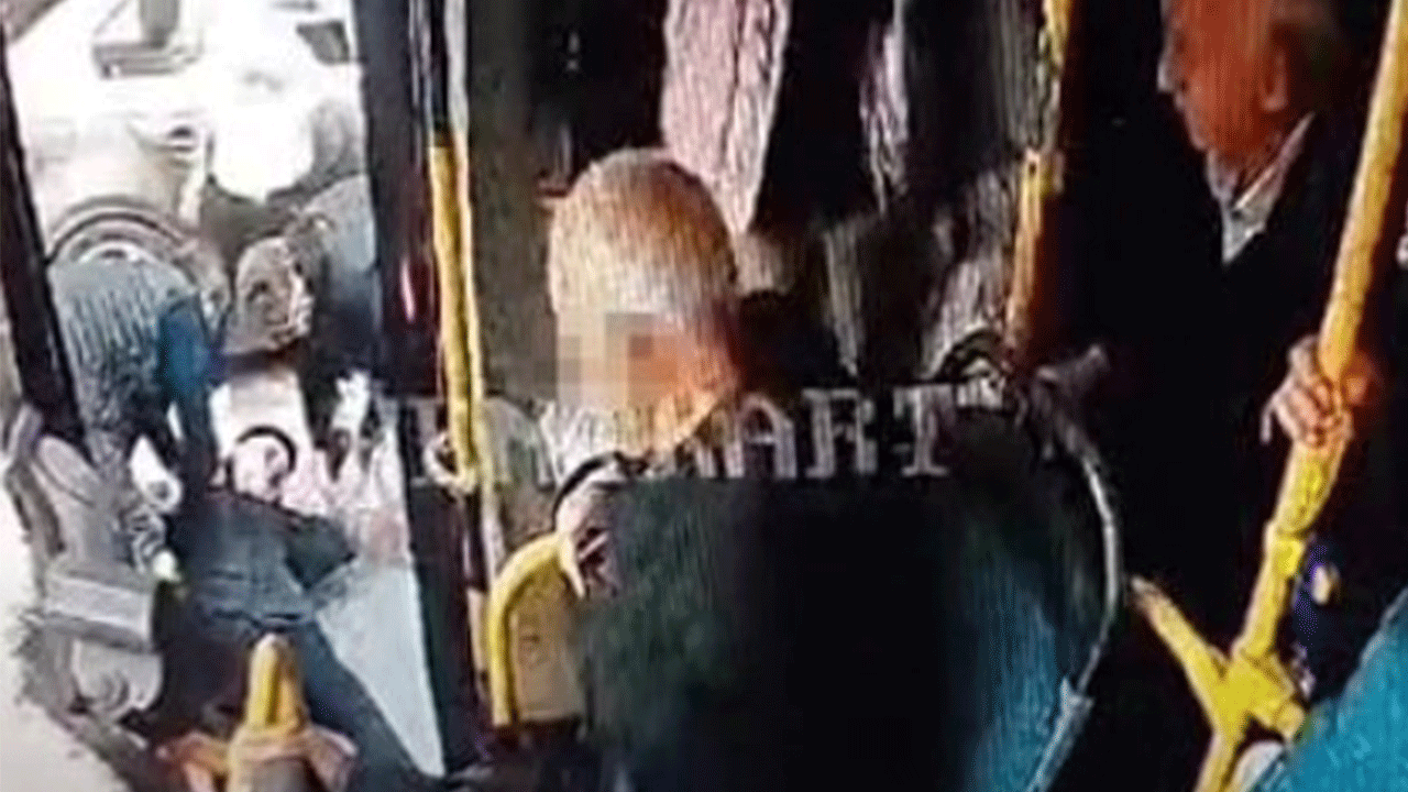 Otobüste korkunç olay: Kafası kırıldı!