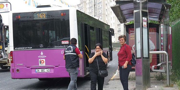 Otobüste tacizci dehşeti! Tepki gösterenlere tornavidayla saldırdılar