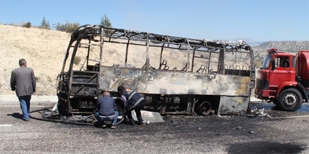  Otobüste yananların kimlikleri belli oldu