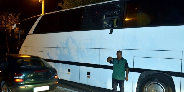 Otobüsteki turistler biber gazına maruz kaldı