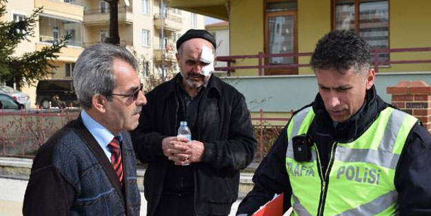Otobüsten inerken dengesini kaybedince düşerek yaralandı