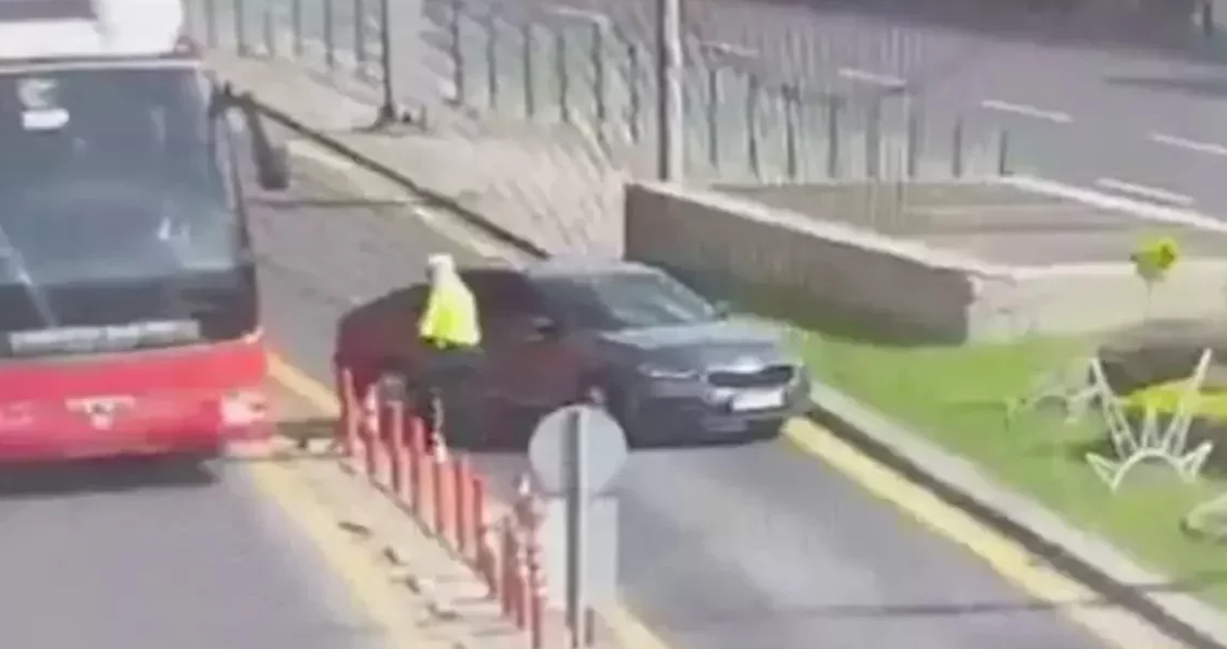 Otobüsü polisin üzerine süren CHP'linin cezası belli oldu